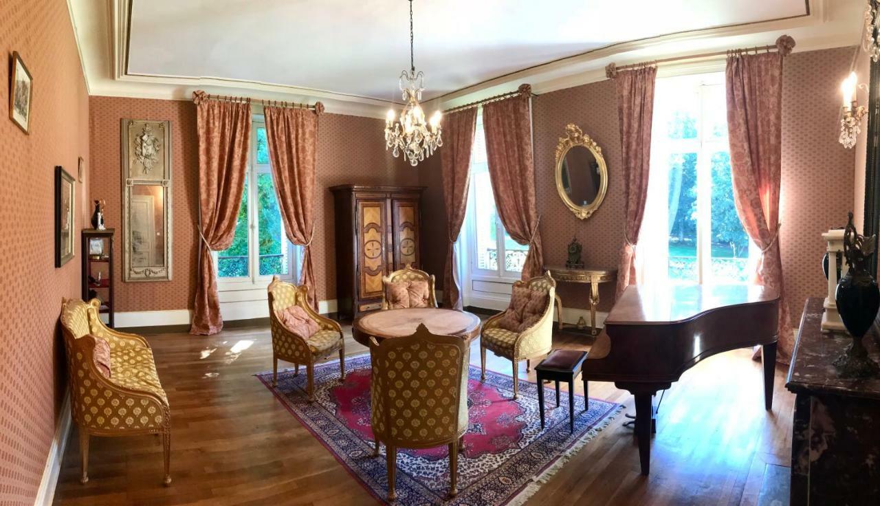 Chateau De Walmath Saint-Laurent-les-Églises Eksteriør billede