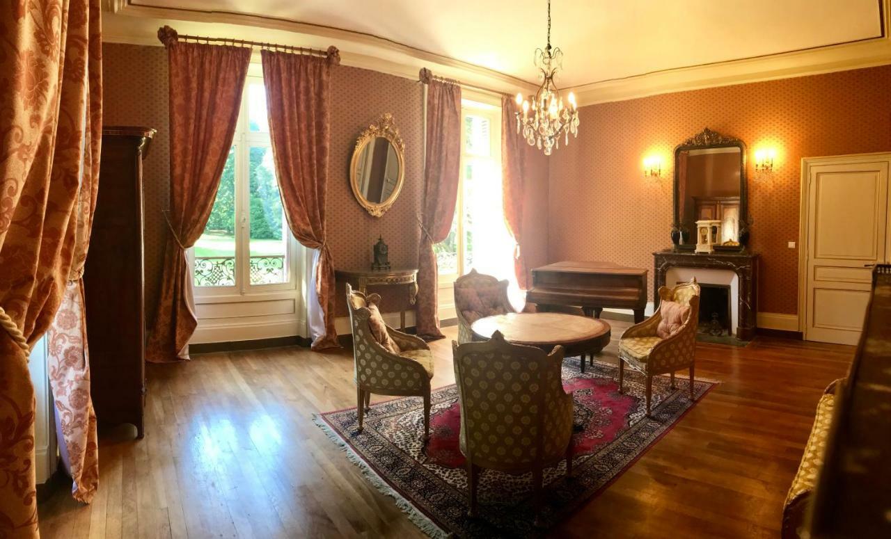 Chateau De Walmath Saint-Laurent-les-Églises Eksteriør billede